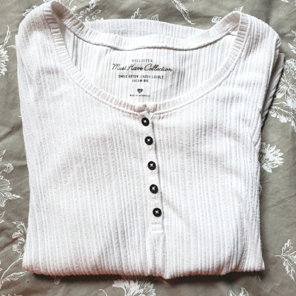 Hollister White Ribbed Henley Long Sleeve Size XS